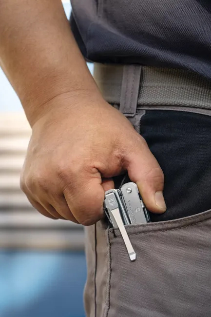 Multiherramienta Victorinox Spirit MX Clip Swiss Tool en Blister